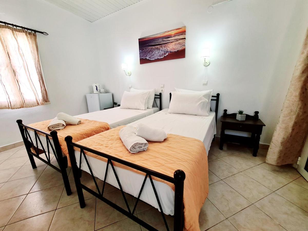 Avra Rooms Карпатос Экстерьер фото